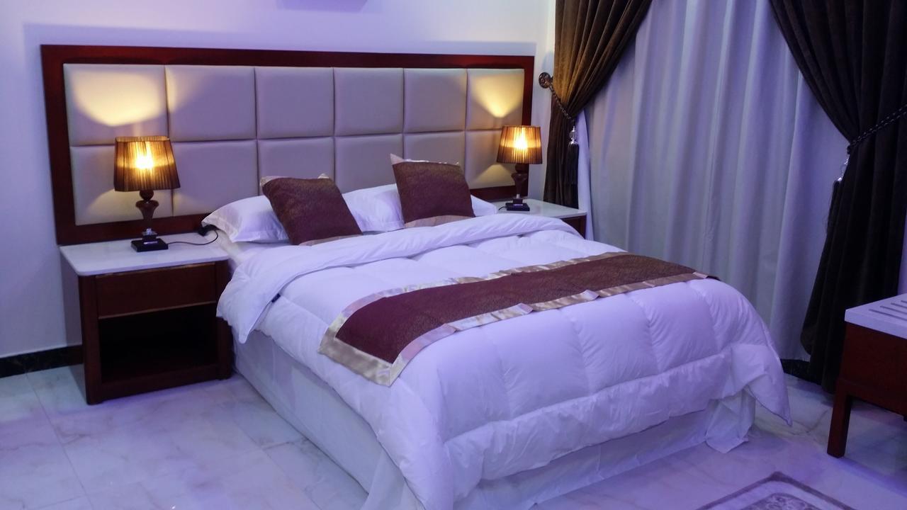 Ashbilia Suites อัลโคห์บาร์ ภายนอก รูปภาพ