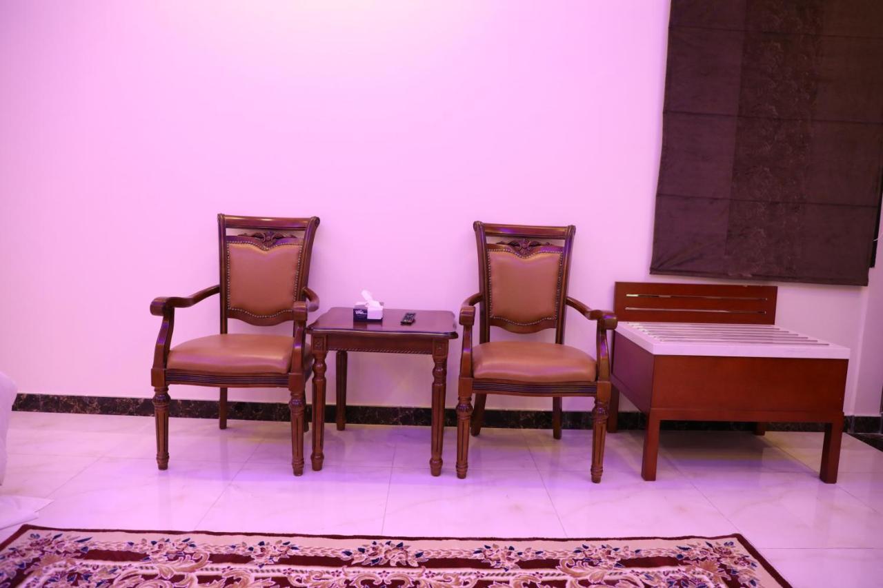 Ashbilia Suites อัลโคห์บาร์ ภายนอก รูปภาพ