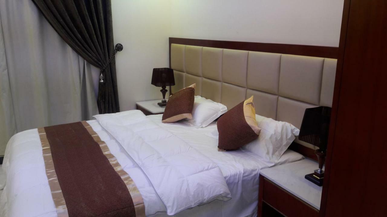 Ashbilia Suites อัลโคห์บาร์ ภายนอก รูปภาพ